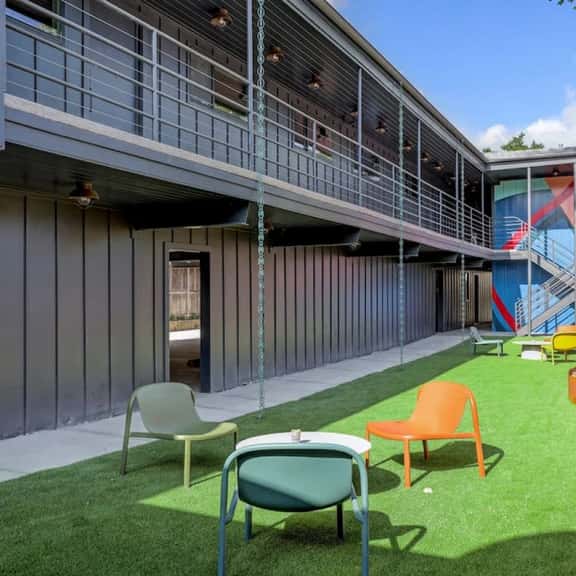 Newly Renovated Complex - Walk to Rice U - Image 1